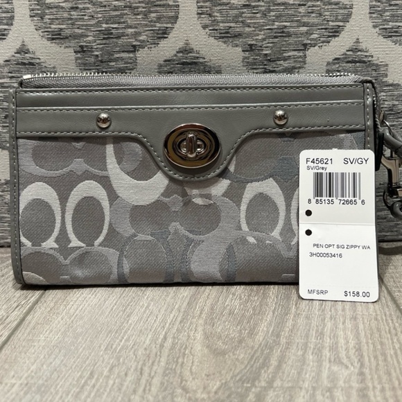 Coach wristlet Signature collection- Grey - Picture 1 of 10